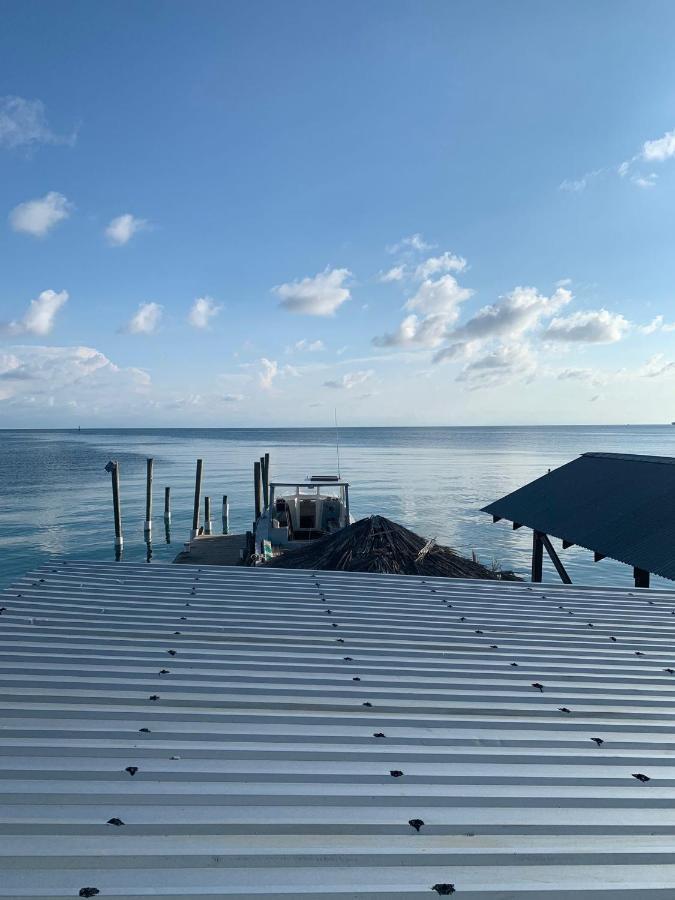 Paradise Divers Hotel อูติลา ภายนอก รูปภาพ